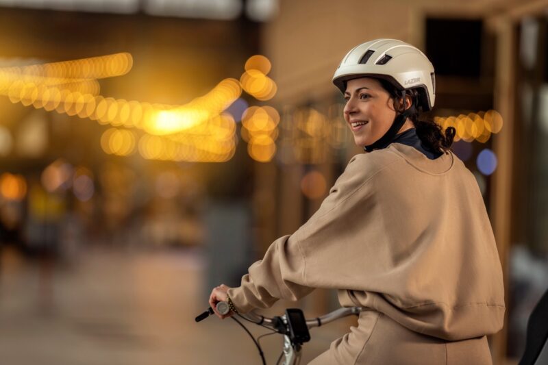 Lazer’s New Verde KinetiCore Helmet Uses Zero-Glue Construction and is Ready for a Circular Future