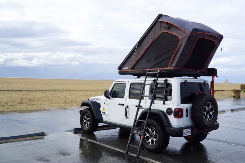 First Look: The Galaxy 1.0 is an Affordable Aluminum Hardshell Rooftop Tent