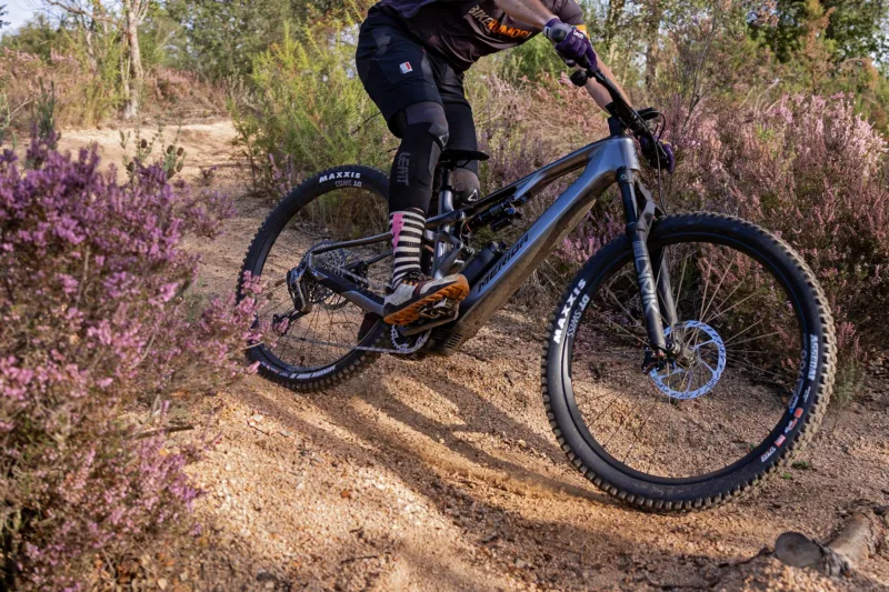 Merida eOne-Sixty SL eMTB Goes Bosch with Light Carbon, SX Motor & 400Wh Battery